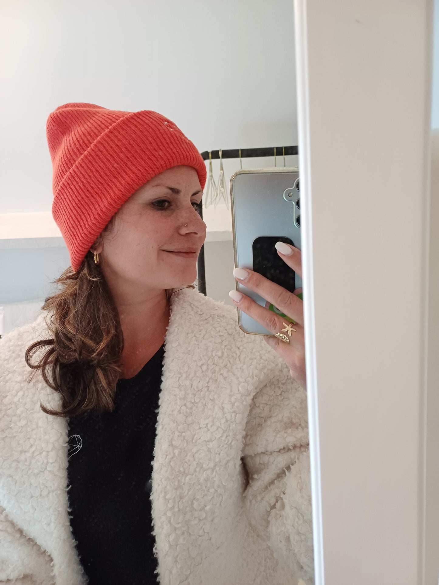 BEANIE - Red