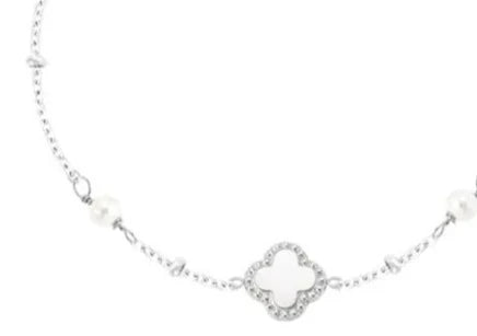 Clover bracelet