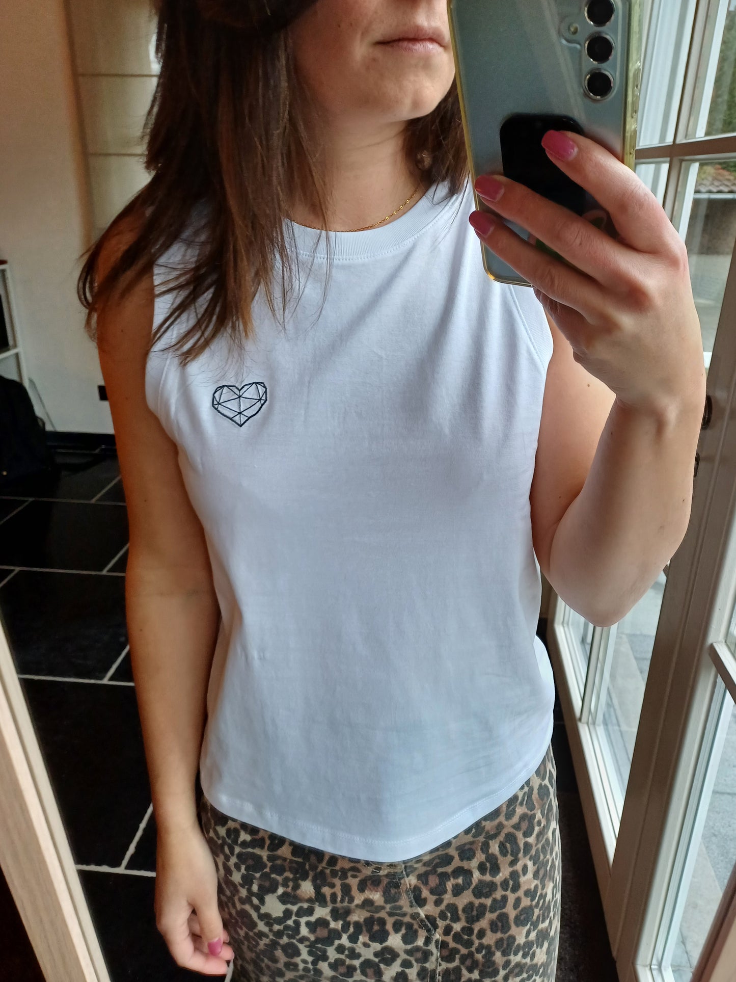 Top white