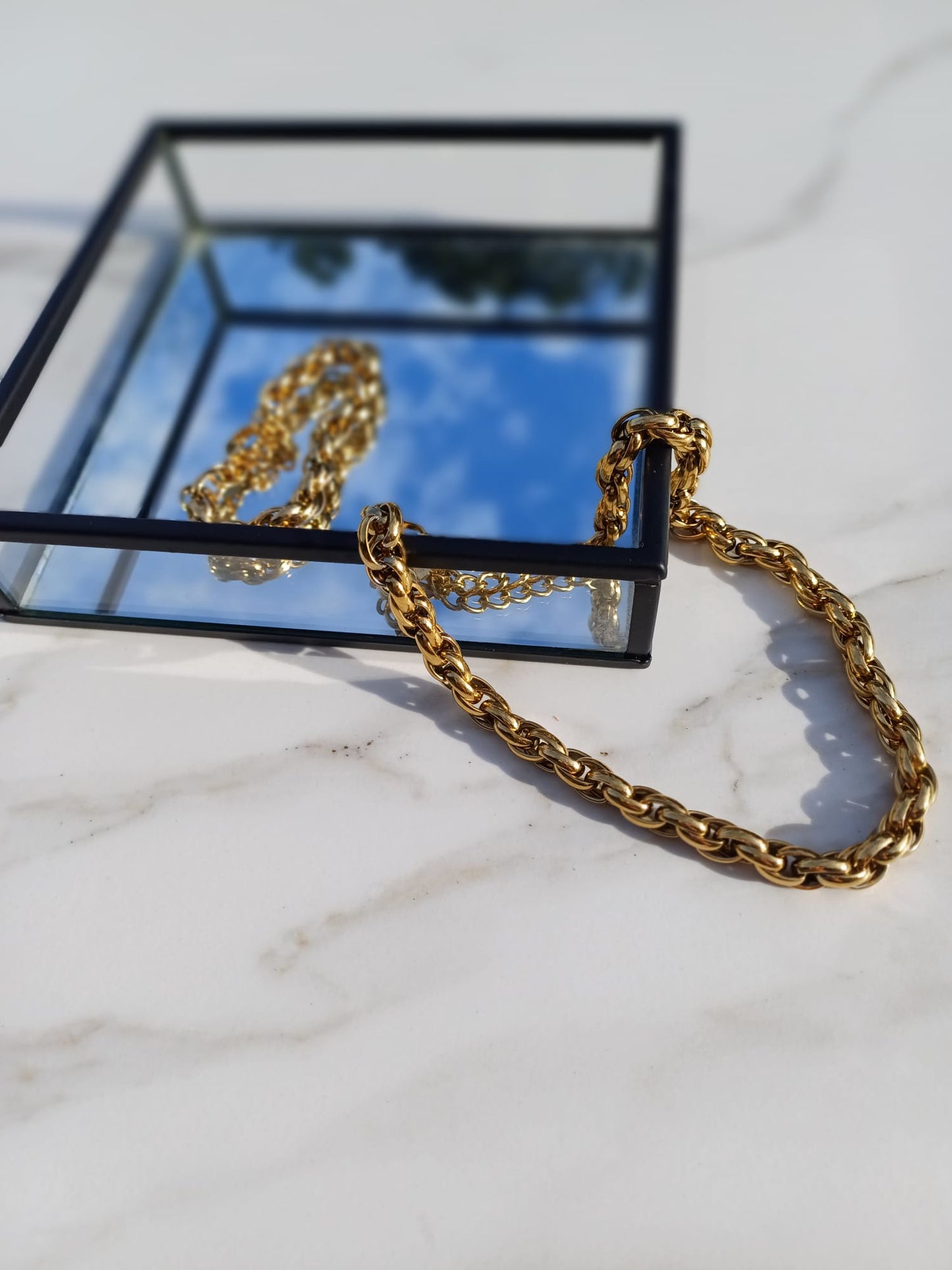 Statement necklace